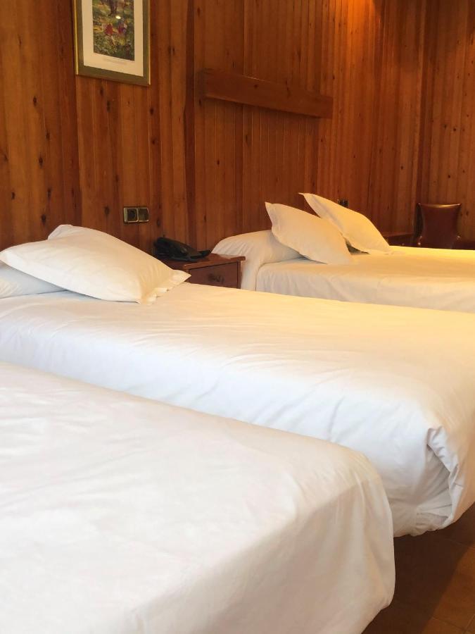 Hotel Solana Del Ter Ripoll Ngoại thất bức ảnh