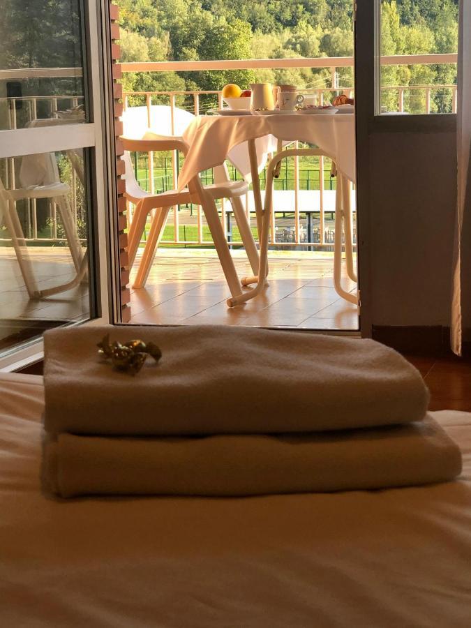 Hotel Solana Del Ter Ripoll Ngoại thất bức ảnh