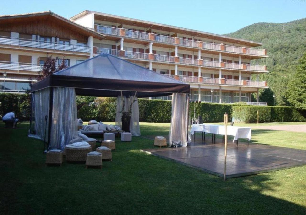Hotel Solana Del Ter Ripoll Ngoại thất bức ảnh